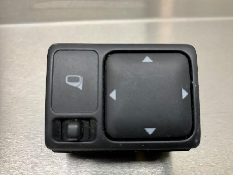 COMMUTATEUR RÉTROVISEURS Nissan Navara (D40), Autos : Pièces & Accessoires, Utilisé, Nissan