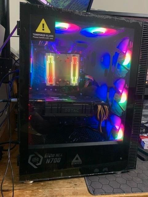 Budget Gaming PC i7-7700 / Gtx 1070, Computers en Software, Desktop Pc's, Zo goed als nieuw, 4 Ghz of meer, SSD, 8 GB, Met videokaart