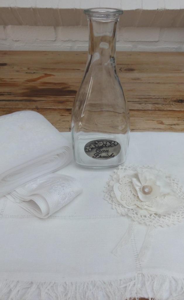 Frans glazen water karafje met tinnen schildje, EAU FRAICHE, -, -, Overige typen, Ophalen of Verzenden