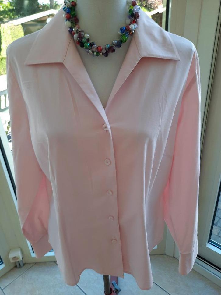 Stijlvolle blouse ELEGANCE - D42, Kleding | Dames, Blouses en Tunieken, Zo goed als nieuw, Maat 42/44 (L), Roze, Ophalen of Verzenden