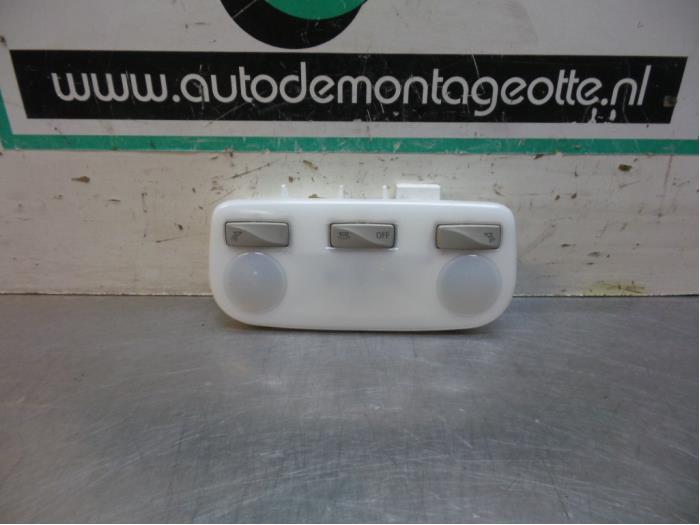 Eclairage intérieur avant d'un Renault Megane (Megane 09-), Autos : Pièces & Accessoires, Éclairage, Renault, Utilisé, Enlèvement ou Envoi