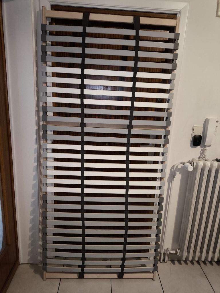 Sommier à lattes Lonset 90X200, 90 cm, Une personne, Enlèvement, Utilisé