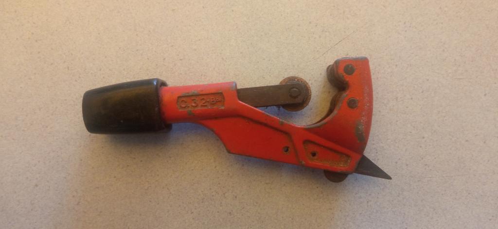 Virax - Coupe-Tube Cuivre Zr 42, Bricolage & Construction, Enlèvement, Utilisé