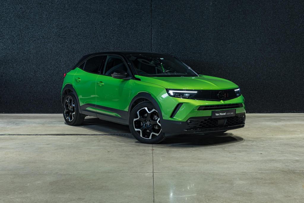 Opel Mokka-e Ultimate 50 kWh | CARPLAY | LED | CAMERA, Auto's, Opel, Gebruikt, Zwart, Alcantara, 1498 kg