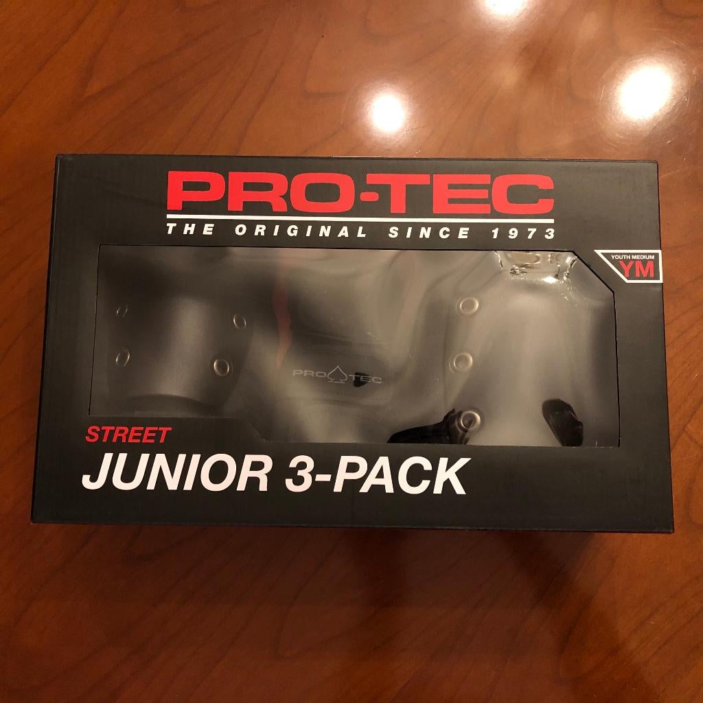 Pro-Tec beschermingsset voor jongeren. nieuw in de doos., Ophalen, Skateboard