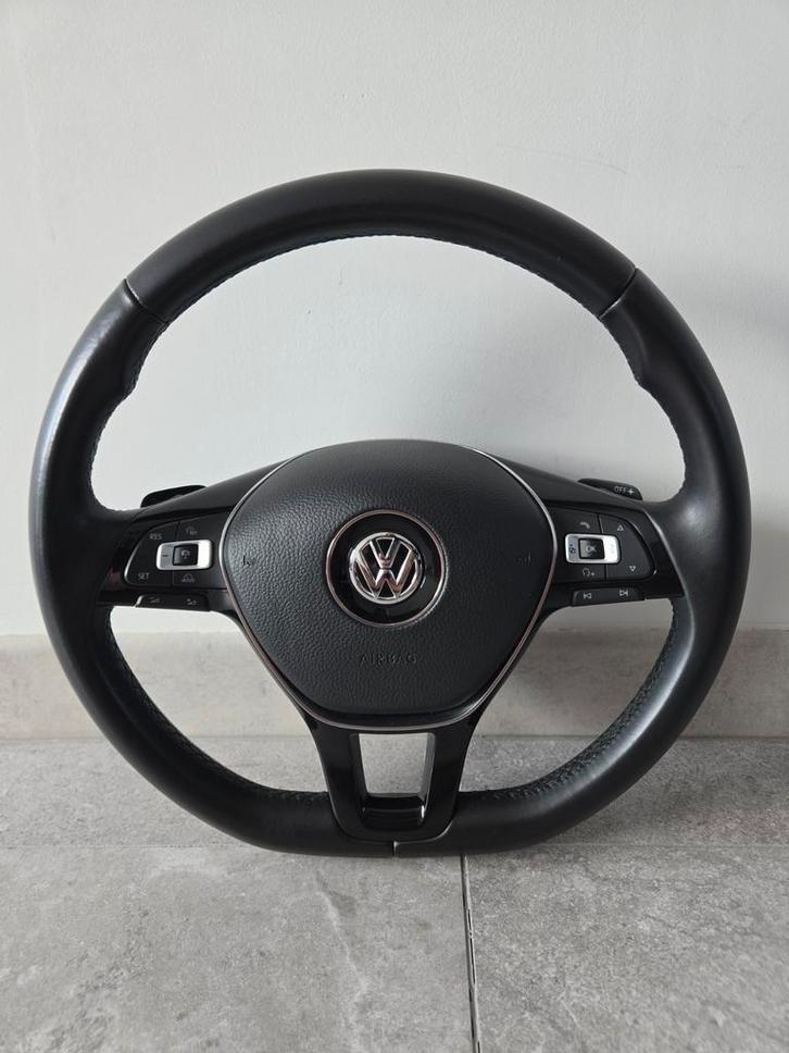 Volant multifonction en cuir avec palmes pour VW Golf VII, Autos : Pièces & Accessoires, Commande, Volkswagen, Utilisé, Enlèvement ou Envoi