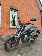 Honda CB125 R - 2019 - 15 000 km - Permis de conduire B (-20, Particulier, Naked bike, Éclairage LED