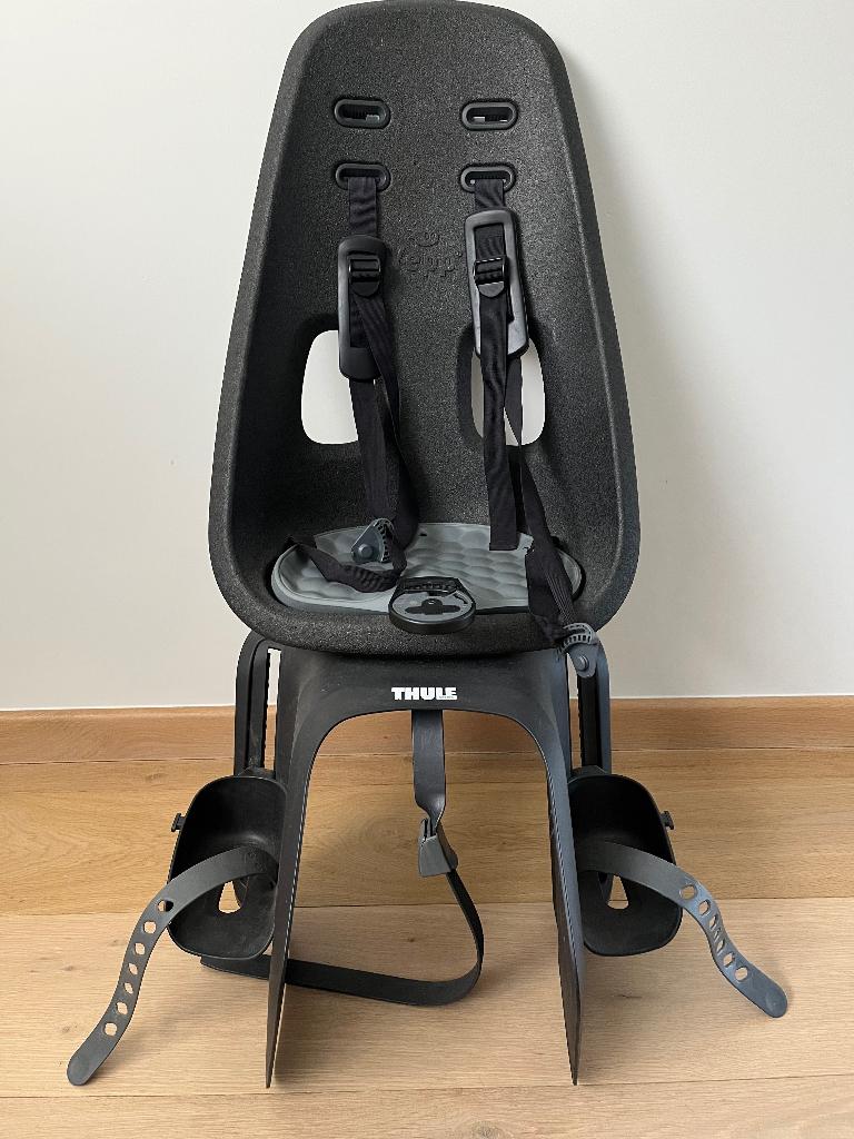 Thule Yepp Nexxt Maxi fietsstoeltje, Fietsen en Brommers, Fietsaccessoires | Fietsstoeltjes, Ophalen, Achterzitje, Voetsteuntjes