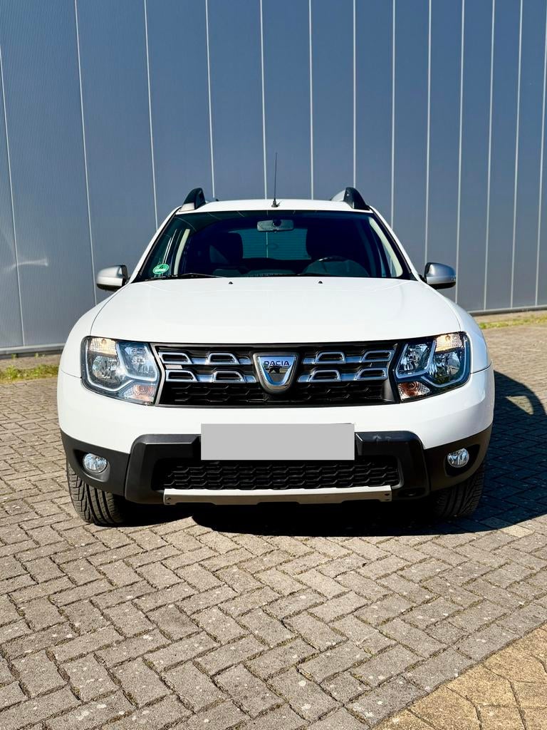 Dacia Duster Benzine, Auto's, Saab, Bluetooth, Euro 6, Bedrijf, Handgeschakeld