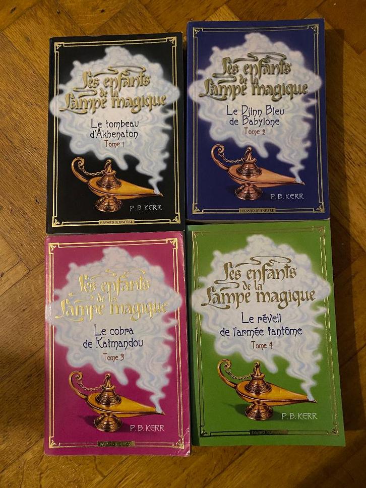 « Les enfants de la lampe magique » de P. B. Kerr, Livres, Livres pour enfants | Jeunesse | 13 ans et plus, Comme neuf, Fiction