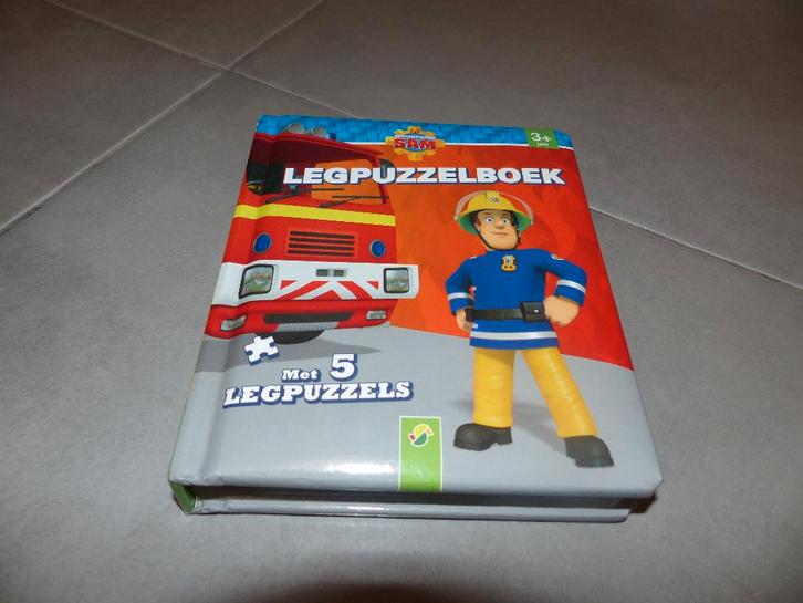 Livre de puzzle Sam le pompier - 5 puzzles, Enfants & Bébés, Jouets | Puzzles pour enfants, Comme neuf, 2 à 4 ans, Moins de 10 pièces