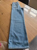 Jeans levis (25), Enlèvement, Bleu