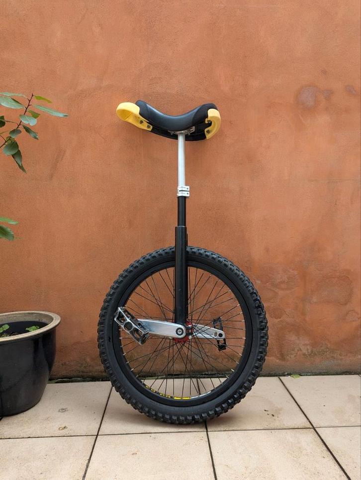 QU-AX eenwieler 20", Fietsen en Brommers, Fietsen | Eenwielers, Gebruikt, Ophalen