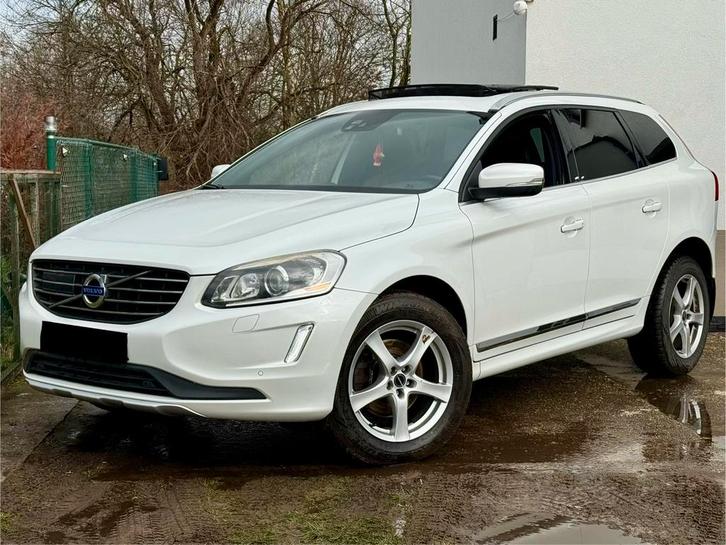 Volvo xc60 2.4 D5 awd automaat full option, Auto's, Volvo, Particulier, XC60, 4x4, ABS, Achteruitrijcamera, Adaptieve lichten