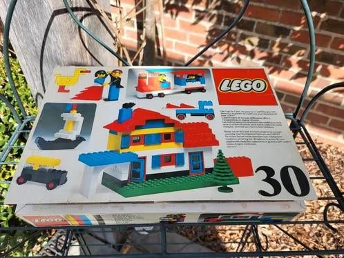 Vintage LEGO Universal Building Set 30 (1976), Kinderen en Baby's, Speelgoed | Duplo en Lego, Ophalen of Verzenden, Lego
