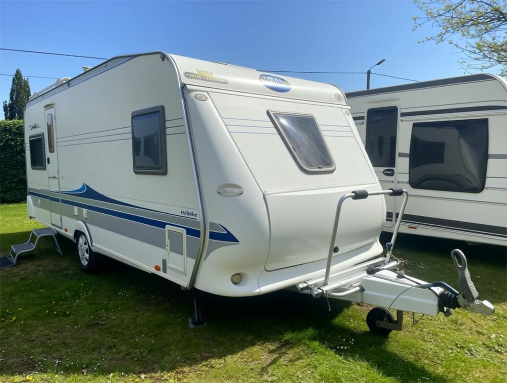 4 persoons, Hobby Exclusive 540, voortent, rondzit, Rondzit, Hobby, Bedrijf, Schokbreker