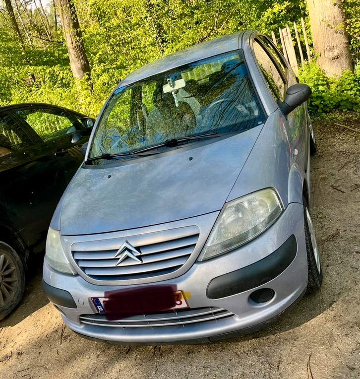 Citroen c3 2004 1.4 i, Autos, Citroën, Particulier, C3, Essence, Euro 3, Hatchback, 5 portes, Boîte manuelle, Bleu, Gris, Tissu