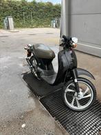 Honda sky, Fietsen en Brommers, Ophalen, Zo goed als nieuw