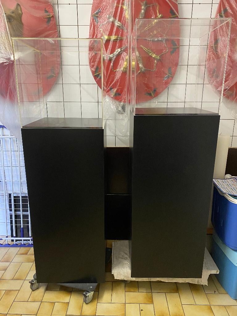 Sokkel met plexi kubus, Huis en Inrichting, Kasten | Vitrinekasten, Zo goed als nieuw, 150 tot 200 cm, 50 tot 100 cm, 50 tot 75 cm
