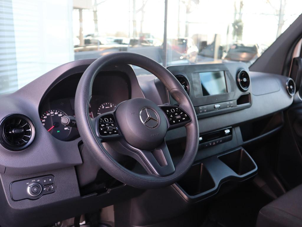 Mercedes-Benz Sprinter 317 CDI L2H2 AUT., Auto's, Automaat, 4 deurs, Gebruikt, 2000 kg