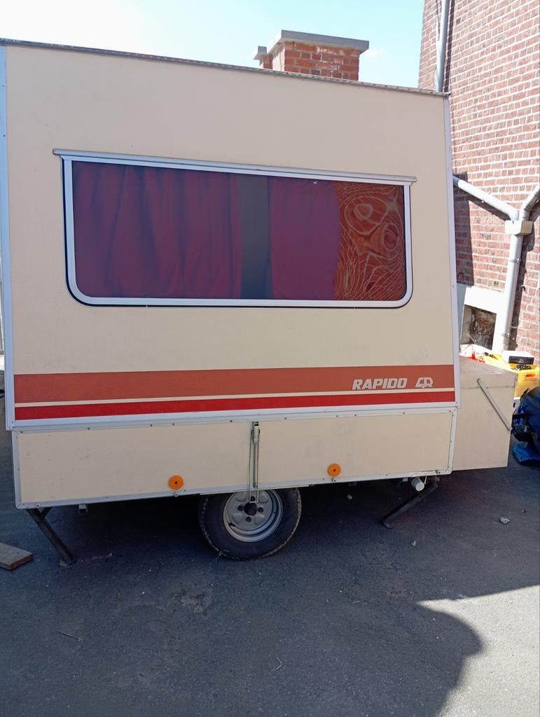 Opvouwbare aanhangwagen, Rapido
