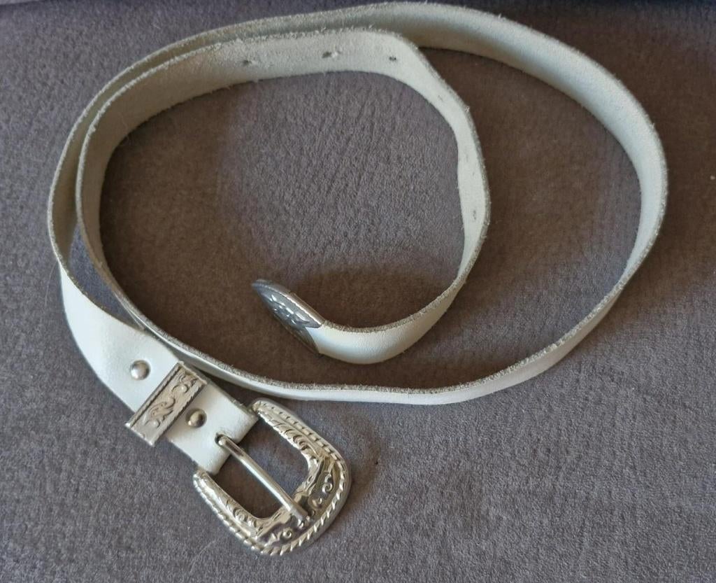 Ceinture pour femme - blanche - boucle argentée - 103 cm, Moins de 3 cm, 100 cm ou plus, Porté, Blanc
