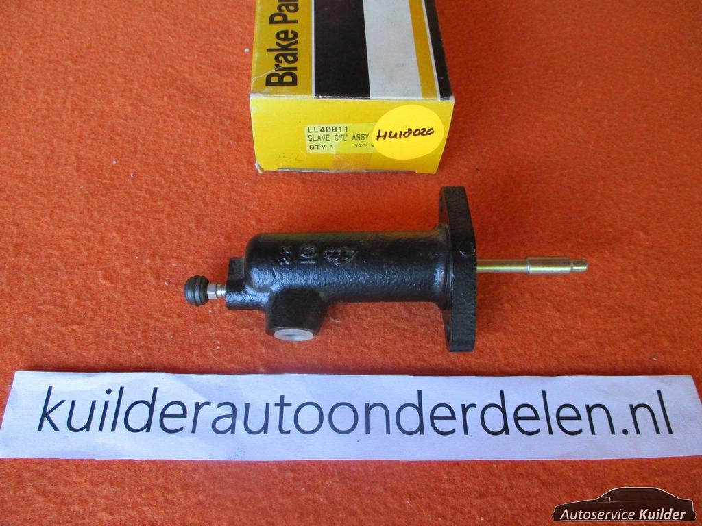 Hulp koppelingcilinder Mercedes W123 W116 W126 R107 280sl Ni, -, Nieuw, Ophalen of Verzenden, -
