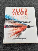 Vliegvissen gids, Watersport en Boten, Hengelsport | Vliegvissen, Ophalen of Verzenden, Zo goed als nieuw