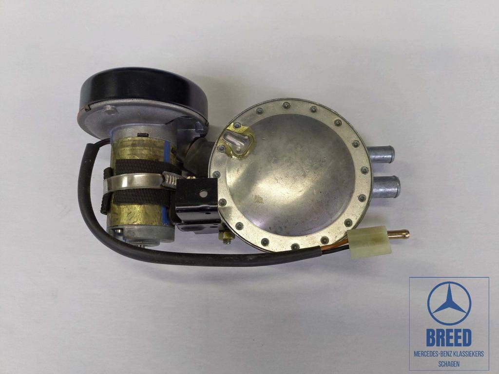 NOS Verdeelpomp Standkachel Mercedes-Benz W116, Autos : Pièces & Accessoires, Neuf, -, -, Enlèvement ou Envoi