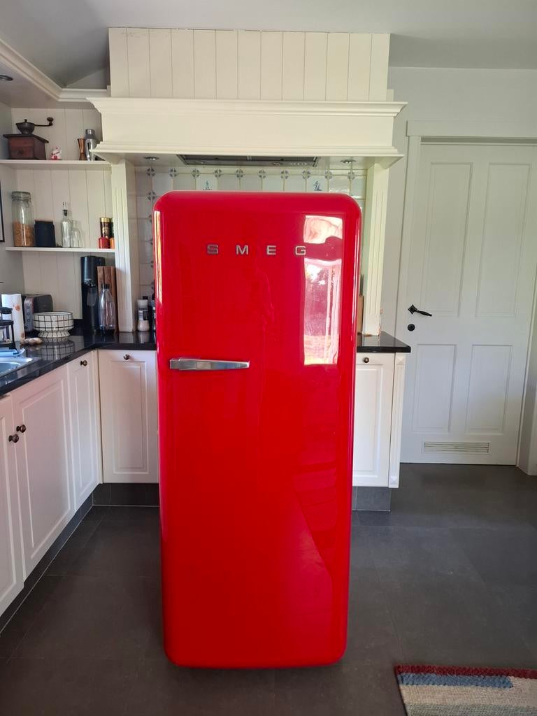 SMEG retro rood, Ophalen