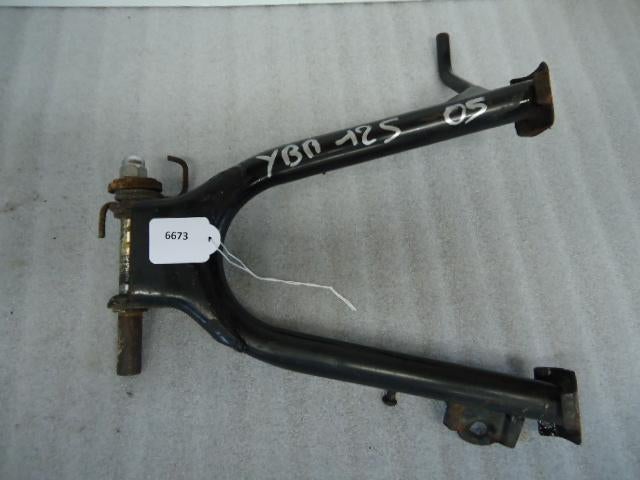 YBR125 2007 - 2011 Yamaha Middenbok D1-19441