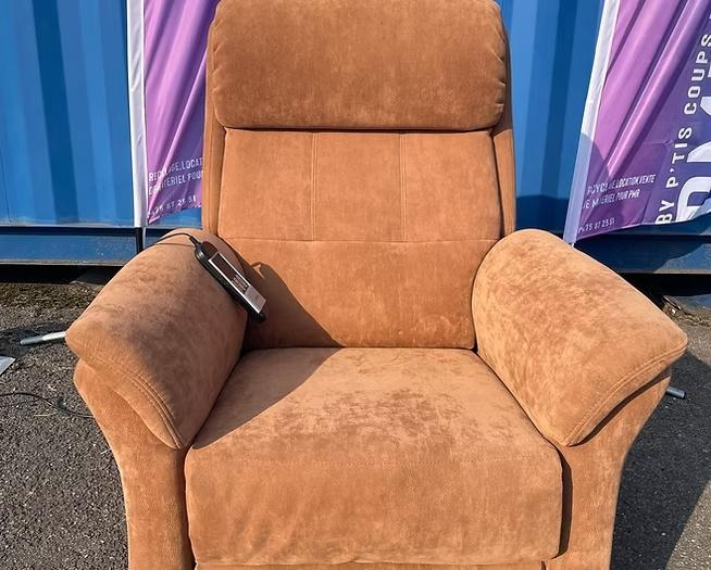 Fauteuil relax électrique, Maison & Meubles, Fauteuils, Utilisé, Bois, Tissus, Autres matériaux, Enlèvement