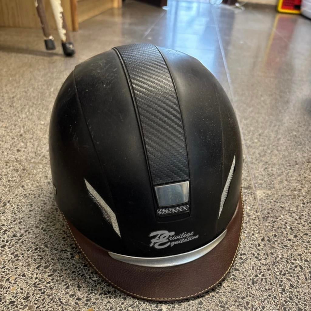 Privilège Equitation Rijhelm (Cap), Ophalen of Verzenden, Zo goed als nieuw, Cap