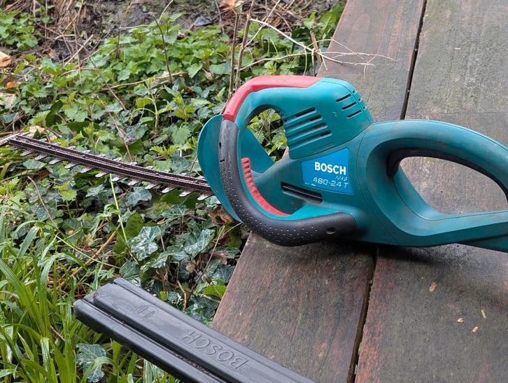 Bosch heggenschaar AHS 480-24 T – sterk & betrouwbaar, Tuin en Terras, Heggenscharen, Gebruikt, Elektrisch, Ophalen