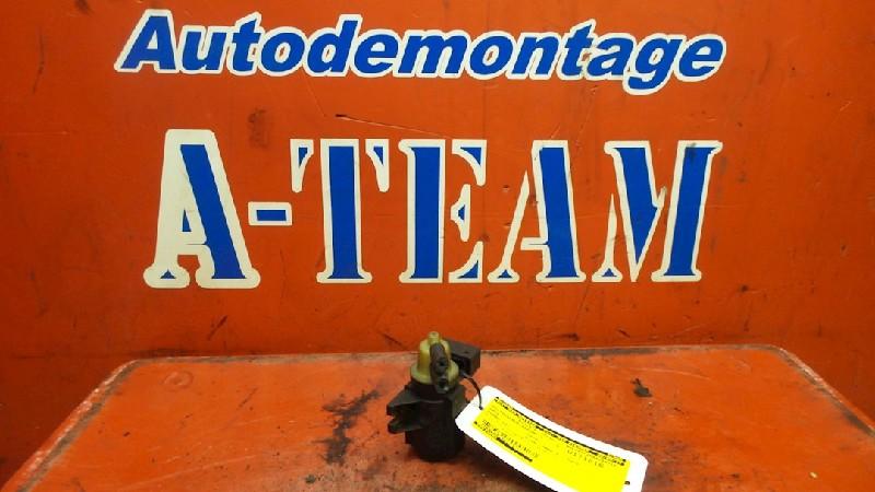 LAVE-GLACE POMPE AVANT Opel Combo (Corsa C) (55573801), Autos : Pièces & Accessoires, Utilisé, Opel