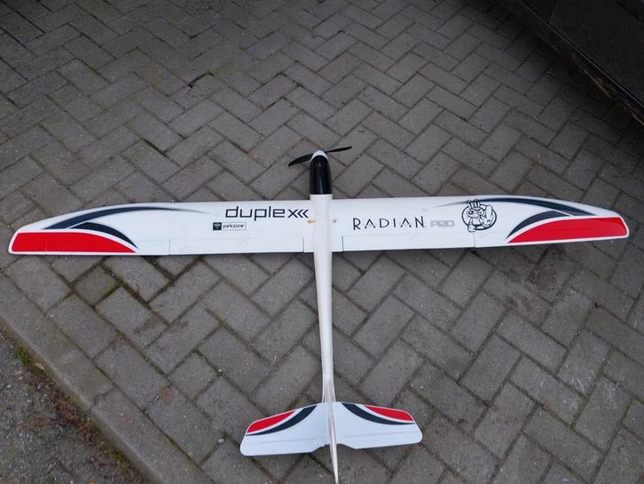 Planeur Radian Pro  2 metres, Hobby en Vrije tijd, Modelbouw | Radiografisch | Vliegtuigen, Ophalen