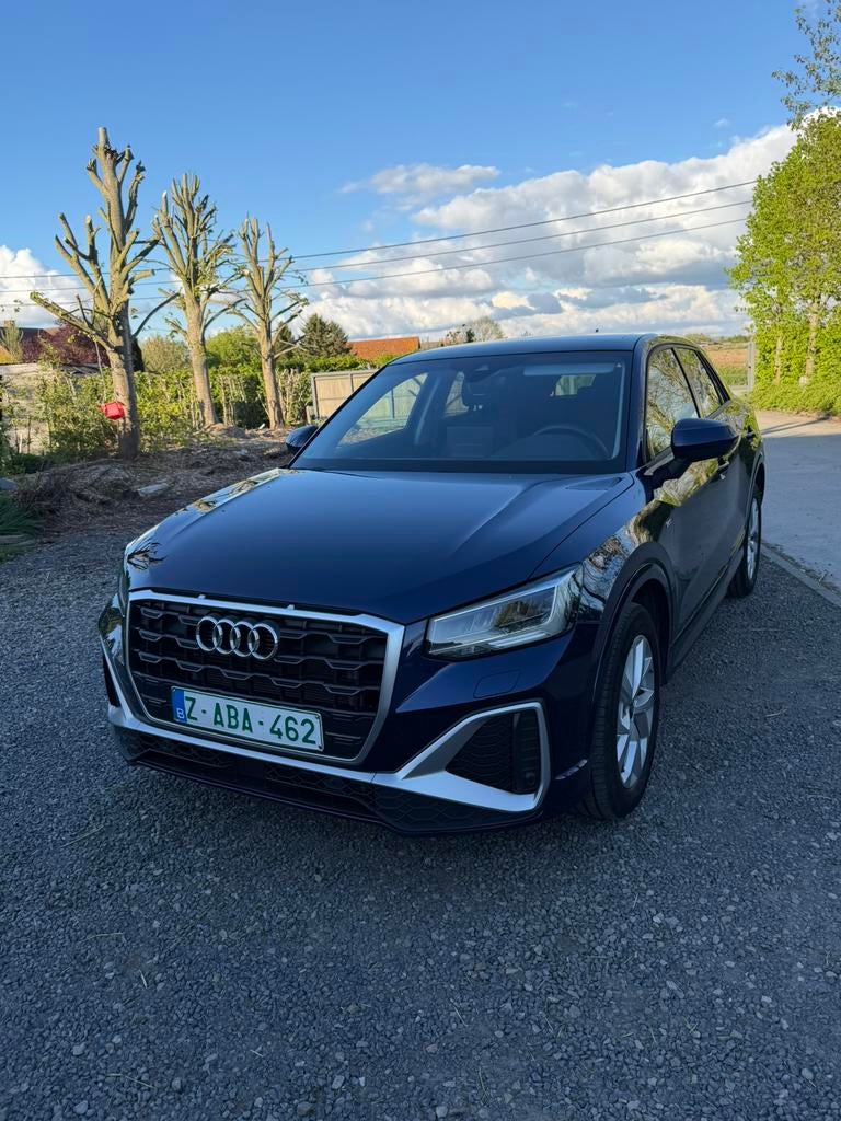 Nieuwe Audi Q2, 4 cilinders, Blauw, Leder, 5 zetels
