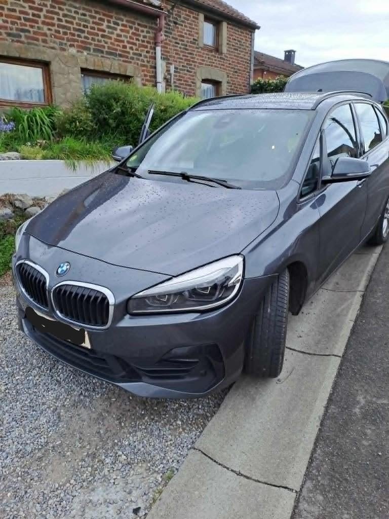 BMW 218D active tourer de 2018, Argent ou Gris, Achat, Carnet d'entretien, Commande vocale