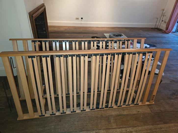 2 kwaliteitsvolle lattenbodems 90x200, Huis en Inrichting, Slaapkamer | Matrassen en Bedbodems, 90 cm, 200 cm, Ophalen