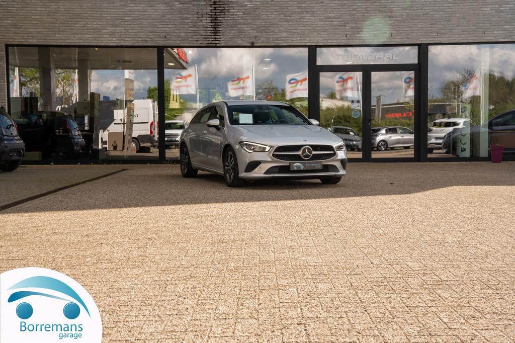 Mercedes-Benz CLA 180 SHOOTING BREAK Navi/Lane Assit/Zetelv, CLA, 4 cilinders, Bedrijf, 5 deurs