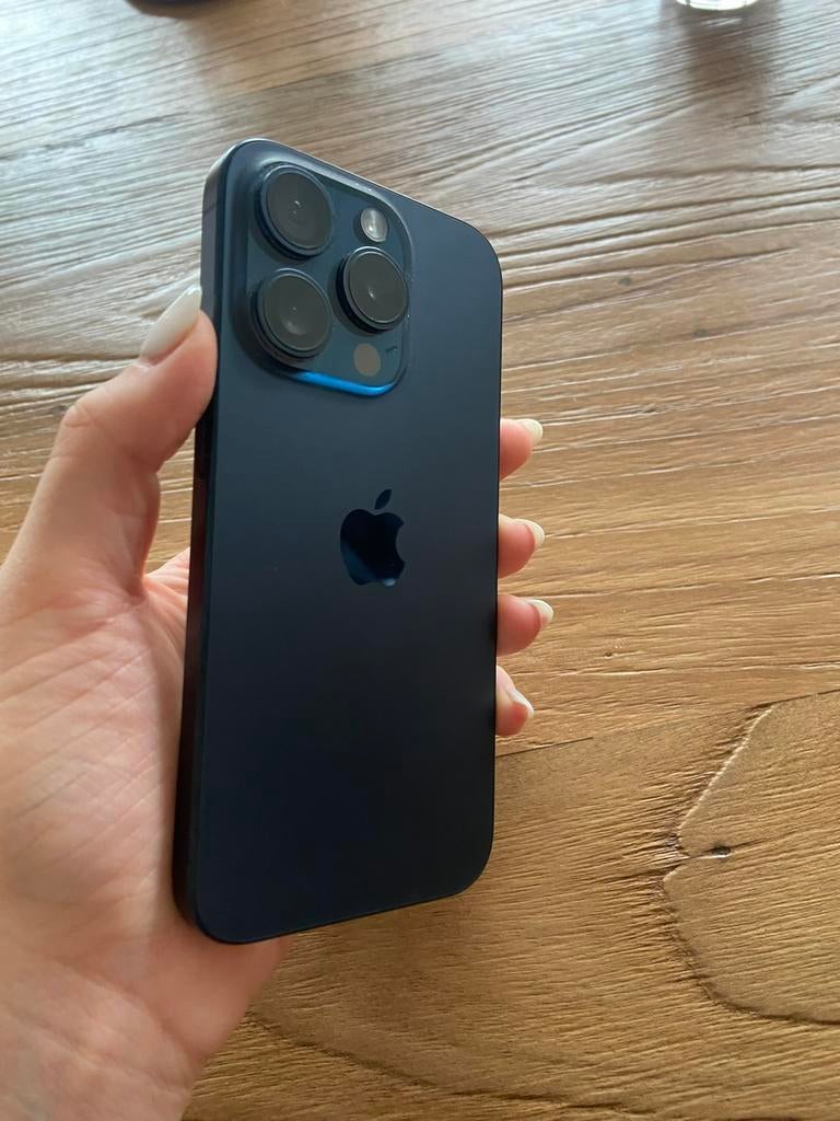 Iphone 15 PRO 256 Gb, Ophalen, Zo goed als nieuw, IPhone 15
