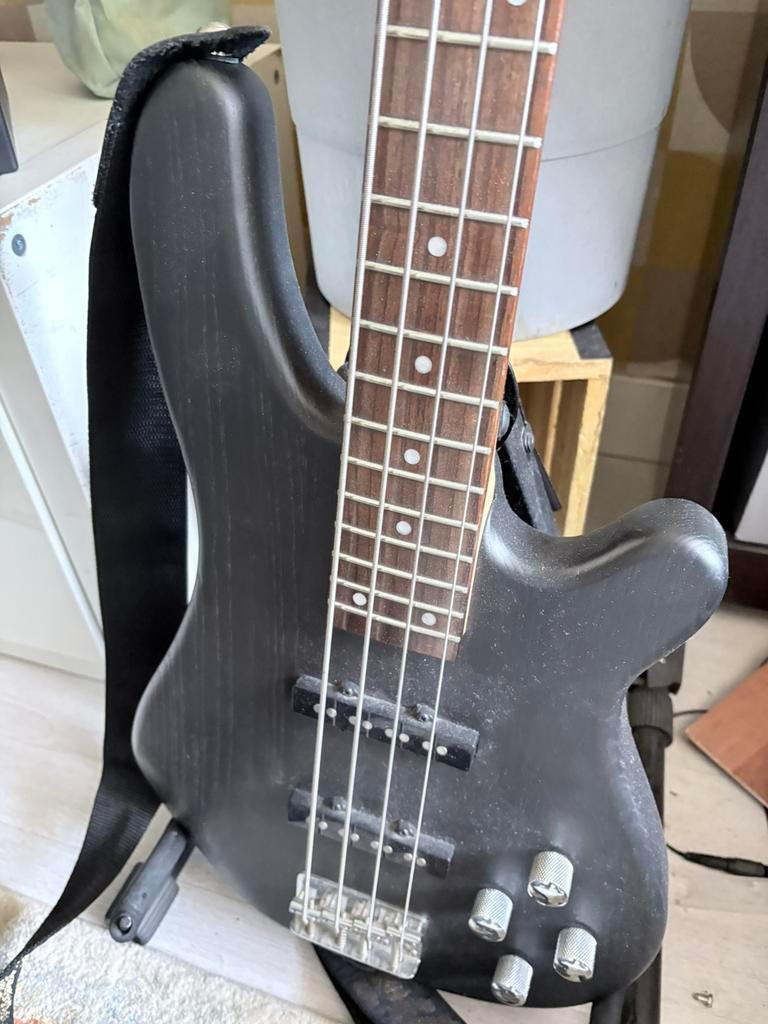 Electrische basgitaar J&d brothers, Ophalen, Zo goed als nieuw