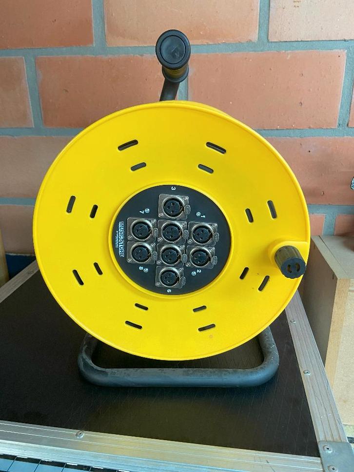 Multikabel 15m 8 xlr, haspel, Muziek en Instrumenten, Kabels en Stekkers, Zo goed als nieuw, Instrument, Ophalen