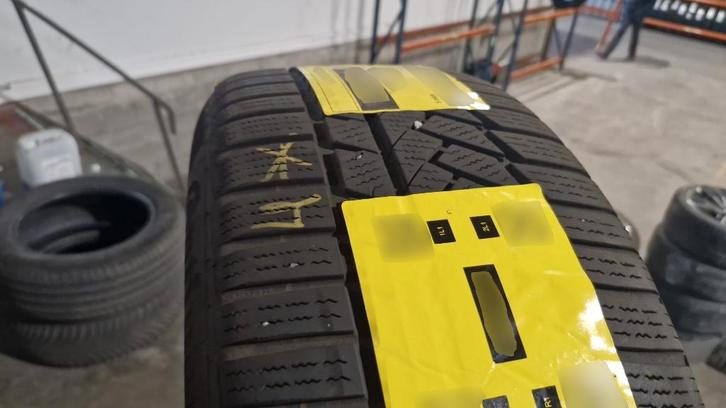 Jeu de 4 pneus hiver + jantes Audi d’origine 17 pouce, Auto-onderdelen, Banden en Velgen, Band(en), Winterbanden, 17 inch, Personenwagen