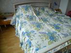 Prachtige beddensprei, bloemen, Vintage + kussenhoes, Ophalen of Verzenden, Zo goed als nieuw