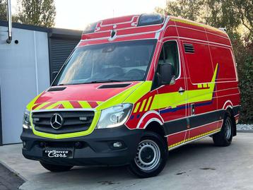 Mercedes-Benz Sprinter 316 CDI 163 CV ! AMBULANCE ! AUTO GPS beschikbaar voor biedingen