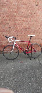 B'twin koersfiets mt 62, Ophalen