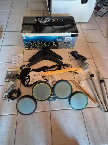 The Beatles Rock Band XBox 360 volledige set band in a box beschikbaar voor biedingen