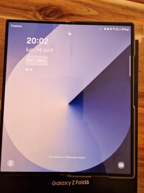 Samsung Galaxy Z Fold6 grijs als nieuw!, Telecommunicatie, Mobiele telefoons | Samsung, Zo goed als nieuw, Galaxy Z Fold, 256 GB