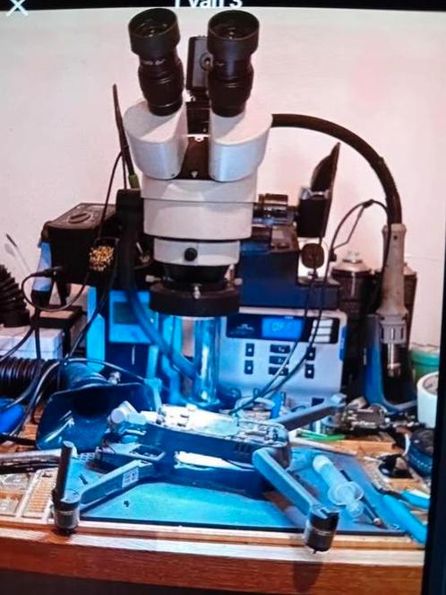 Wij zoeken gecrashte drones !  HEEFT U Een probleem, Hobby en Vrije tijd, Modelbouw | Radiografisch | Helikopters en Quadcopters